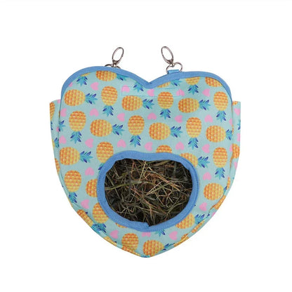 Heart-Shaped Feeding Hay Bag For Your Small Pets